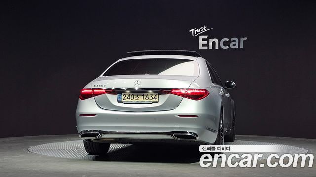 Mercedes-Benz S-Class (W223) S350 d 2022 — фото 4