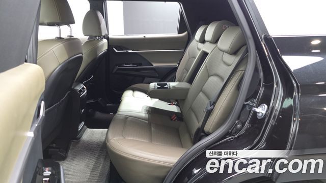 KG Mobility (SsangYong) Torres Gasoline 1.5 2WD T7 2023 — фото 12