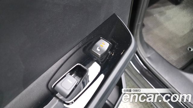 KG Mobility (SsangYong) Torres Gasoline 1.5 2WD T7 2023 — фото 30