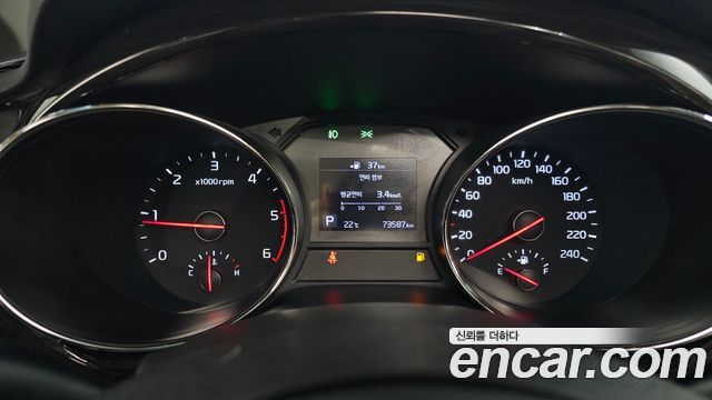 Kia Carnival 9-Seater Prstige 2019 — фото 8