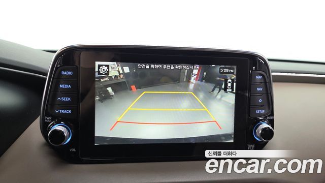 Hyundai Santa Fe (TM) Diesel 2.2 4WD Prestige 2019 — фото 16
