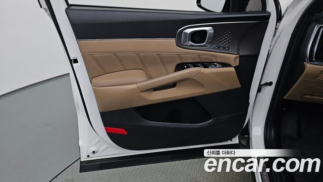 Kia Sorento (IV) HEV 1.6 2WD Gravity 2024 — фото 24