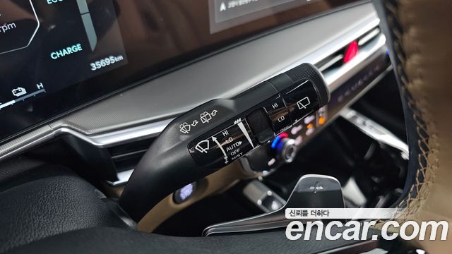 Kia Sorento (IV) HEV 1.6 2WD Gravity 2024 — фото 31