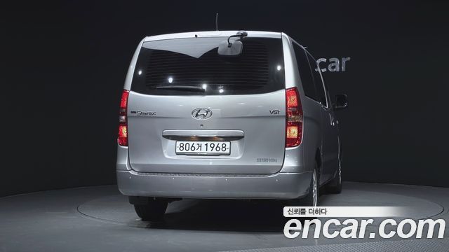 Hyundai Grand Starex 3-Seater VAN Smart 2016 — фото 4