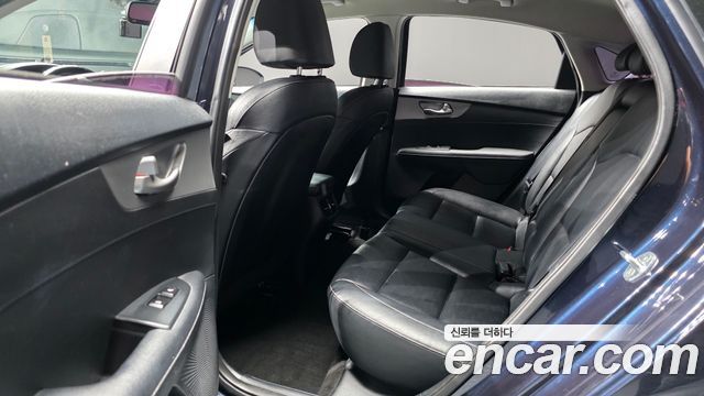 Kia K3 Prestige 2020 — фото 16