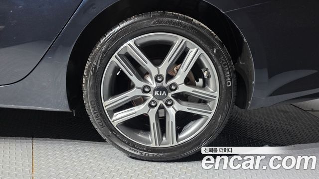 Kia K3 Prestige 2020 — фото 27