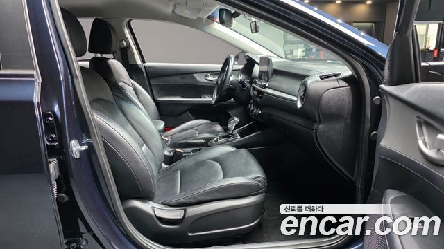 Kia K3 Prestige 2020 — фото 32