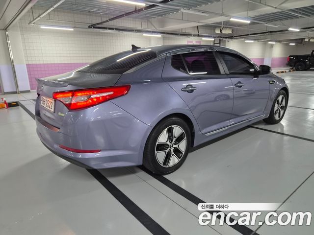 Kia K5 Hybrid Noblesse 2012 — фото 4