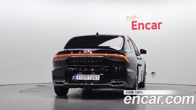 Hyundai Grandeur Hybrid (IG) Exclusive 2023 — фото 4
