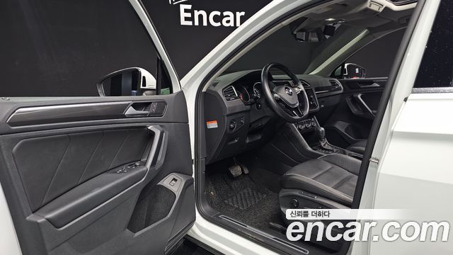 Volkswagen Tiguan (II) 2.0 TDI Prestige 2020 — фото 10