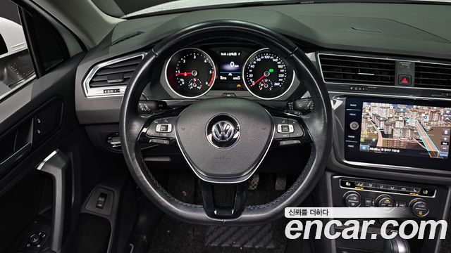Volkswagen Tiguan (II) 2.0 TDI Prestige 2020 — фото 13