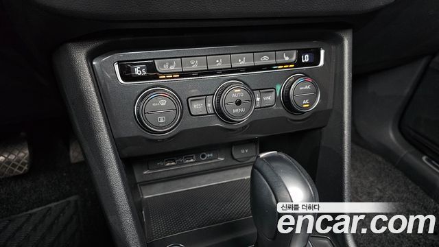 Volkswagen Tiguan (II) 2.0 TDI Prestige 2020 — фото 28