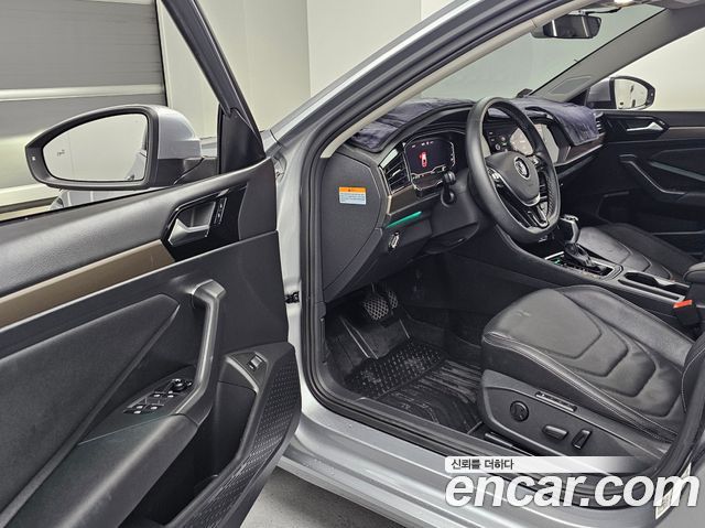 Volkswagen Jetta (VII) 1.4 TSI Prestige 2021 — фото 15