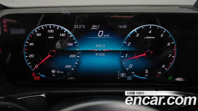 Mercedes-Benz GLB-Class (X247) GLB220 2021 — фото 8