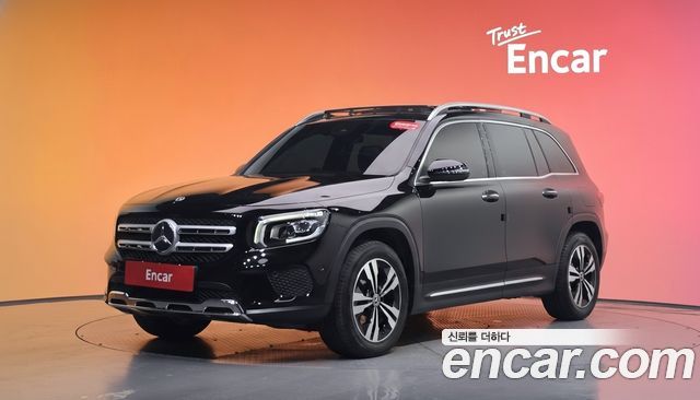 Mercedes-Benz GLB-Class (X247) GLB220