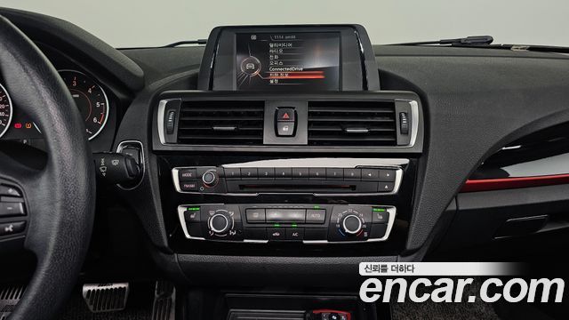 BMW 1 Series (F20) 118d Sport 5Door 2016 — фото 14