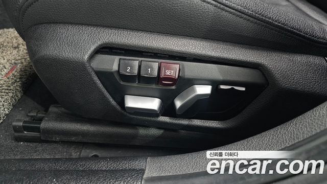BMW 1 Series (F20) 118d Sport 5Door 2016 — фото 16