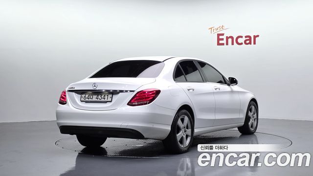 Mercedes-Benz C-Class (W205) C200 d 2017 — фото 2