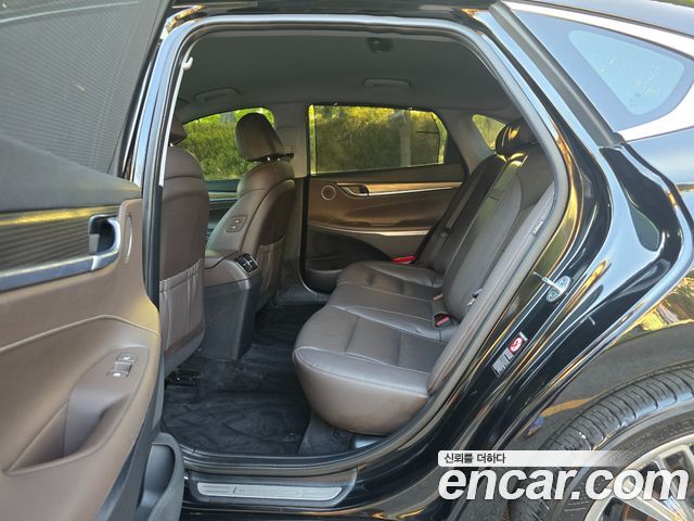 Hyundai Grandeur (IG) 2.4 Premium Special 2018 — фото 10