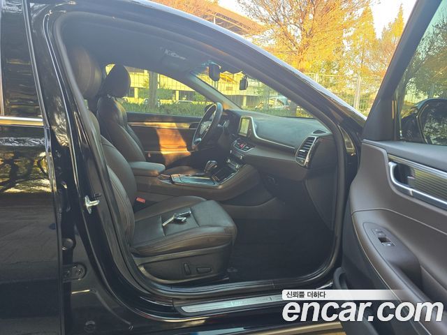 Hyundai Grandeur (IG) 2.4 Premium Special 2018 — фото 16