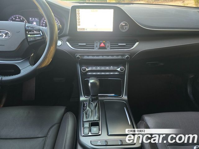 Hyundai Grandeur (IG) 2.4 Premium Special 2018 — фото 18