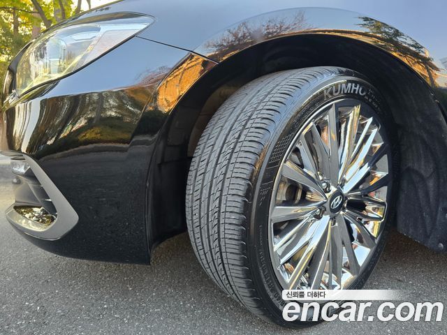Hyundai Grandeur (IG) 2.4 Premium Special 2018 — фото 22