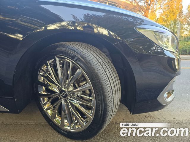Hyundai Grandeur (IG) 2.4 Premium Special 2018 — фото 23