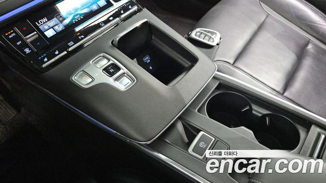Hyundai Grandeur Hybrid (IG) Exclusive 2020 — фото 9