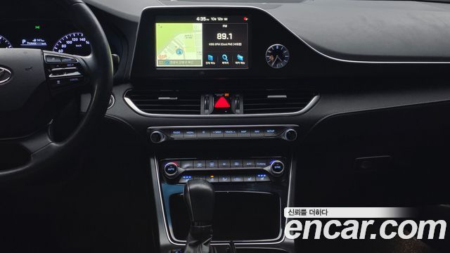 Hyundai Grandeur (IG) 2.4 Premium Special 2018 — фото 14