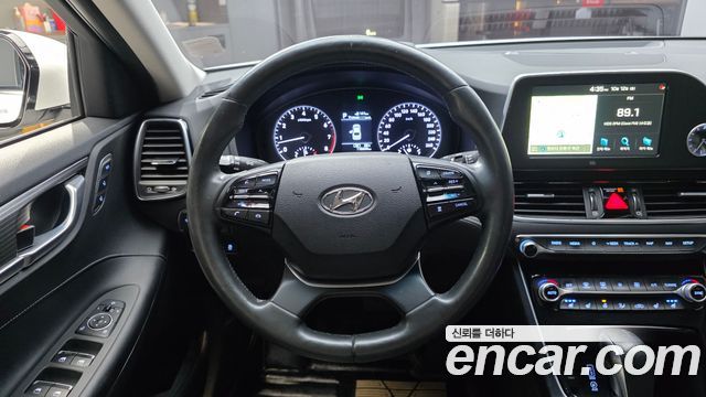 Hyundai Grandeur (IG) 2.4 Premium Special 2018 — фото 15