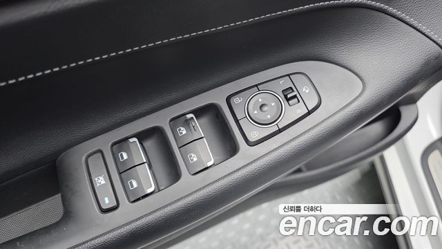 Hyundai Grandeur (IG) 2.4 Premium Special 2018 — фото 20