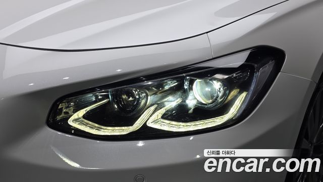 Hyundai Grandeur (IG) 2.4 Premium Special 2018 — фото 22