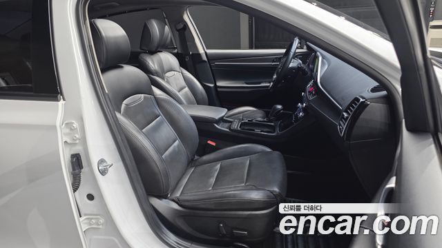 Hyundai Grandeur (IG) 2.4 Premium Special 2018 — фото 26