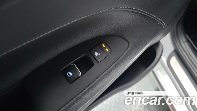 Hyundai Grandeur (IG) 2.4 Premium Special 2018 — фото 30
