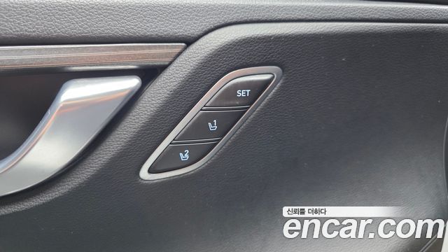 Hyundai Grandeur (IG) 2.4 Premium Special 2018 — фото 34