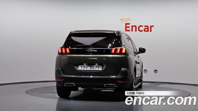 Peugeot 5008 (II) 1.6 BlueHDi Allure 2019 — фото 4