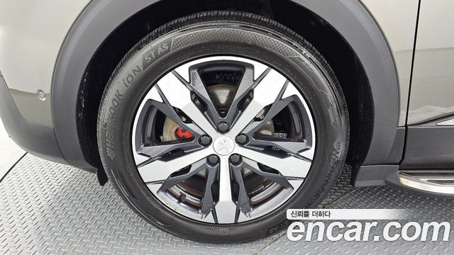 Peugeot 5008 (II) 1.6 BlueHDi Allure 2019 — фото 5