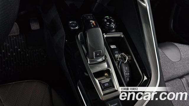 Peugeot 5008 (II) 1.6 BlueHDi Allure 2019 — фото 9