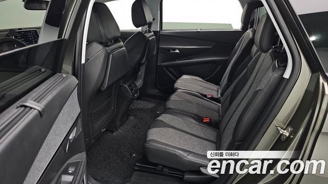 Peugeot 5008 (II) 1.6 BlueHDi Allure 2019 — фото 11