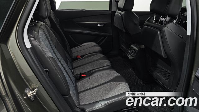 Peugeot 5008 (II) 1.6 BlueHDi Allure 2019 — фото 12