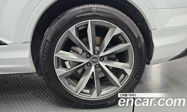 Audi Q7 (4M) 50 TDI Quattro Premium 2023 — фото 21