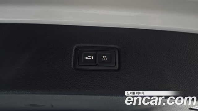 Audi Q7 (4M) 50 TDI Quattro Premium 2023 — фото 39