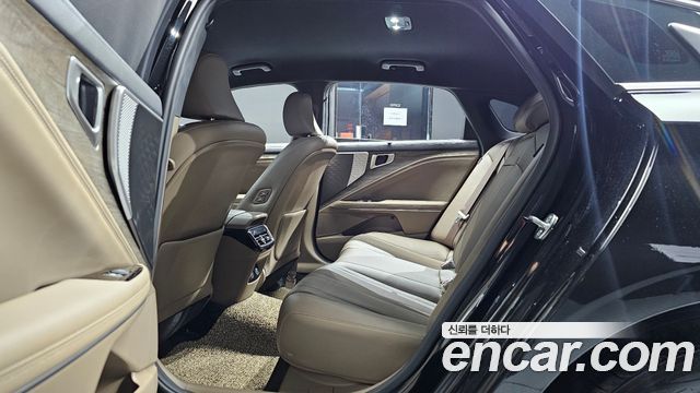 Kia K8 2.5 Gasoline 2WD Noblesse 2022 — фото 12