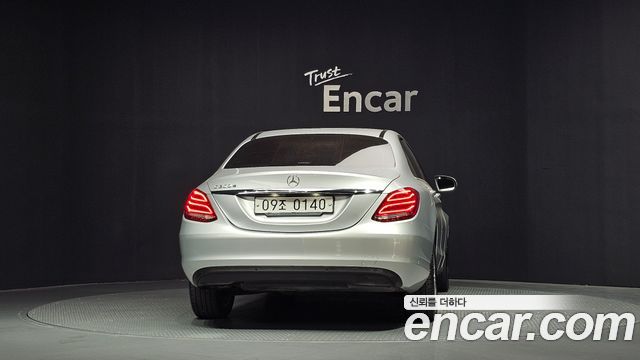 Mercedes-Benz C-Class (W205) C200 d 2016 — фото 4