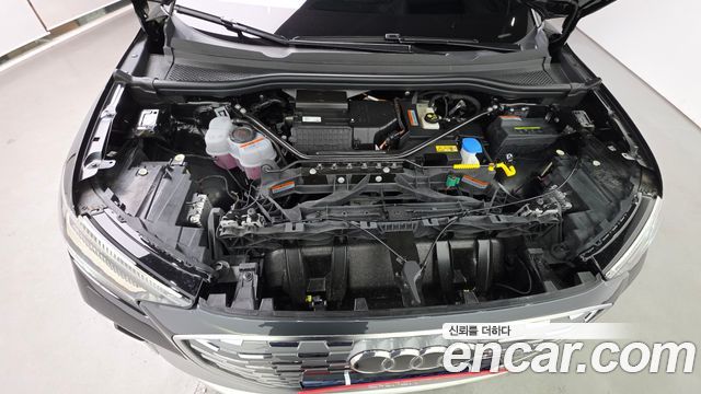 Audi Q4 e-tron (F4) 45 Premium Sportback 2026 — фото 6