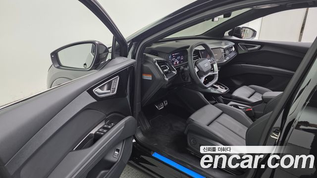 Audi Q4 e-tron (F4) 45 Premium Sportback 2026 — фото 10