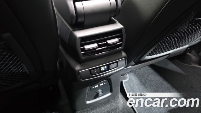 Audi Q4 e-tron (F4) 45 Premium Sportback 2026 — фото 19