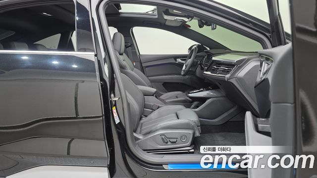 Audi Q4 e-tron (F4) 45 Premium Sportback 2026 — фото 26