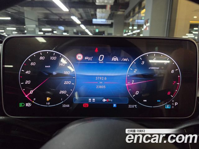 Mercedes-Benz CLE-Class (C236) CLE450 4MATIC Cabriolet 2024 — фото 18