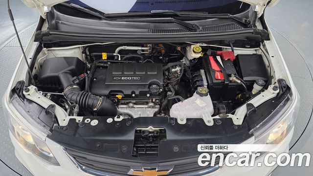 Chevrolet Aveo Sedan 1.4 Turbo LT 2017 — фото 6